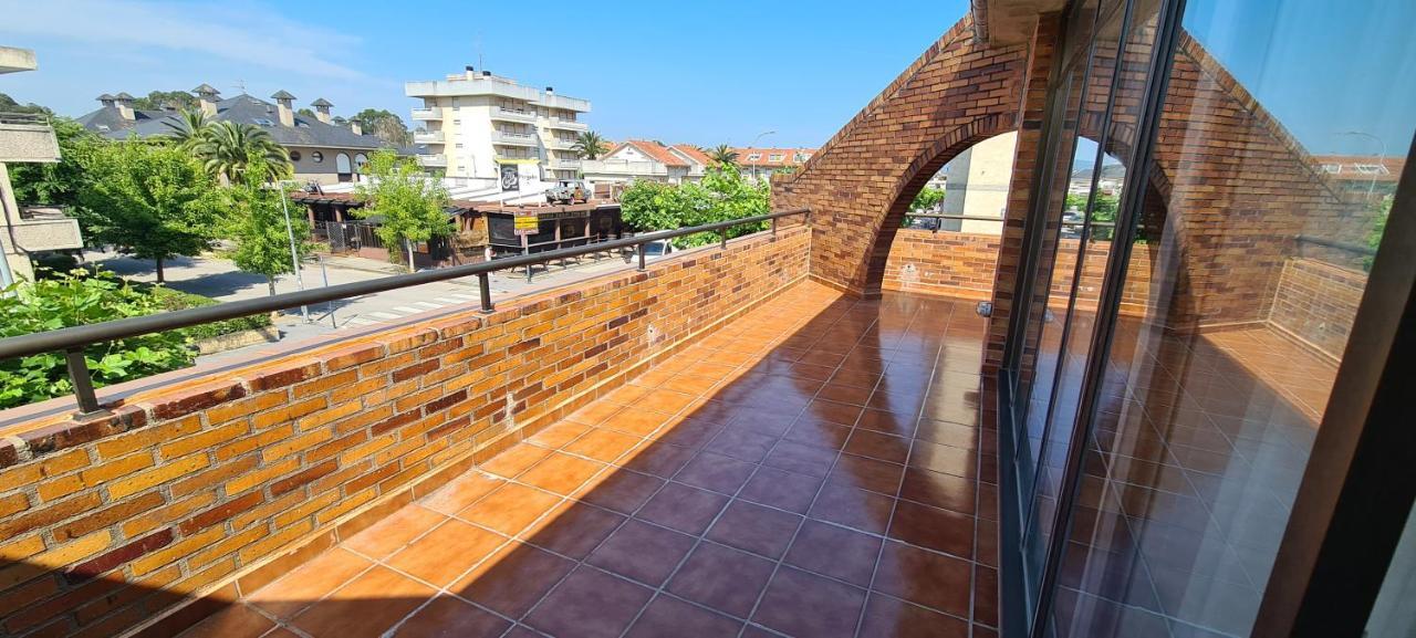 Apartamentos Laredo-Playa Exterior photo