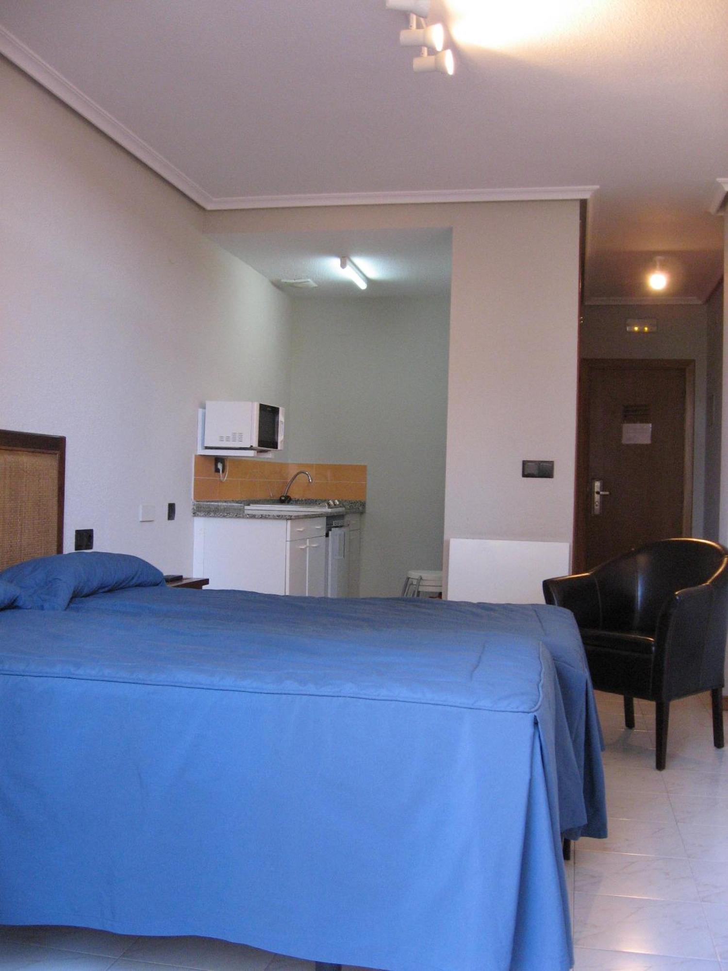 Apartamentos Laredo-Playa Exterior photo